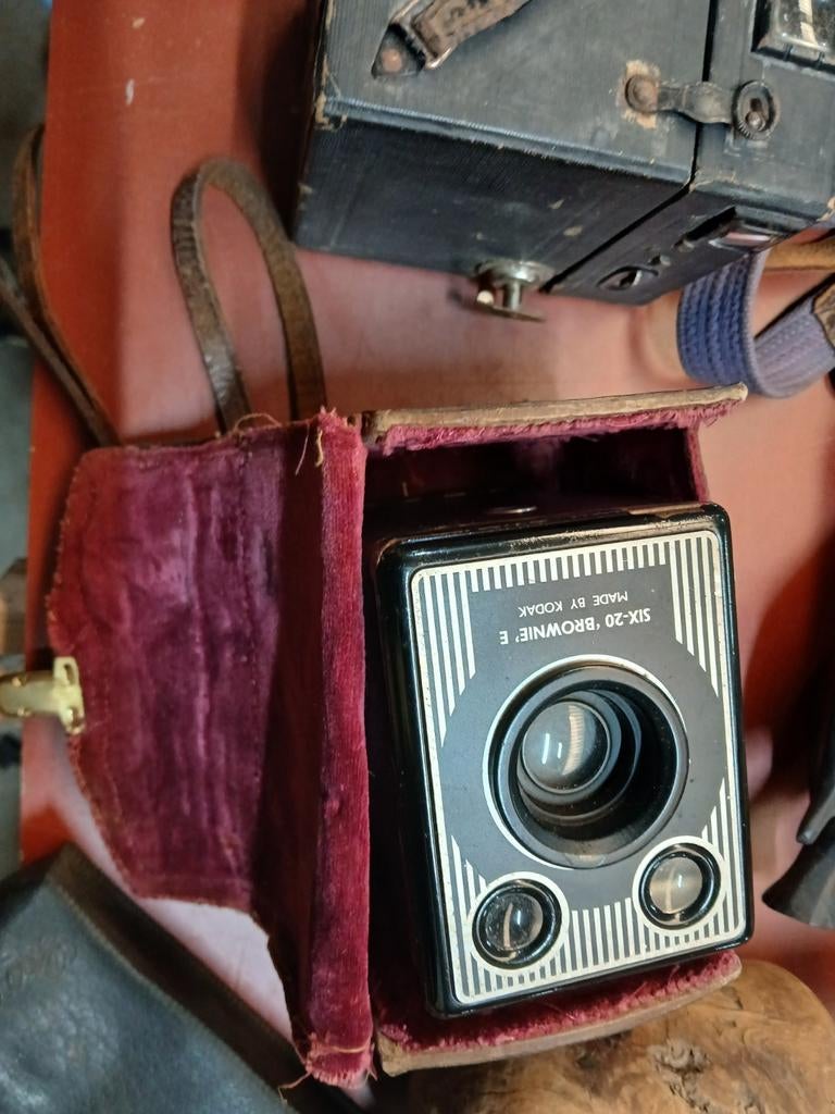 Ancien appareil photo, Collections