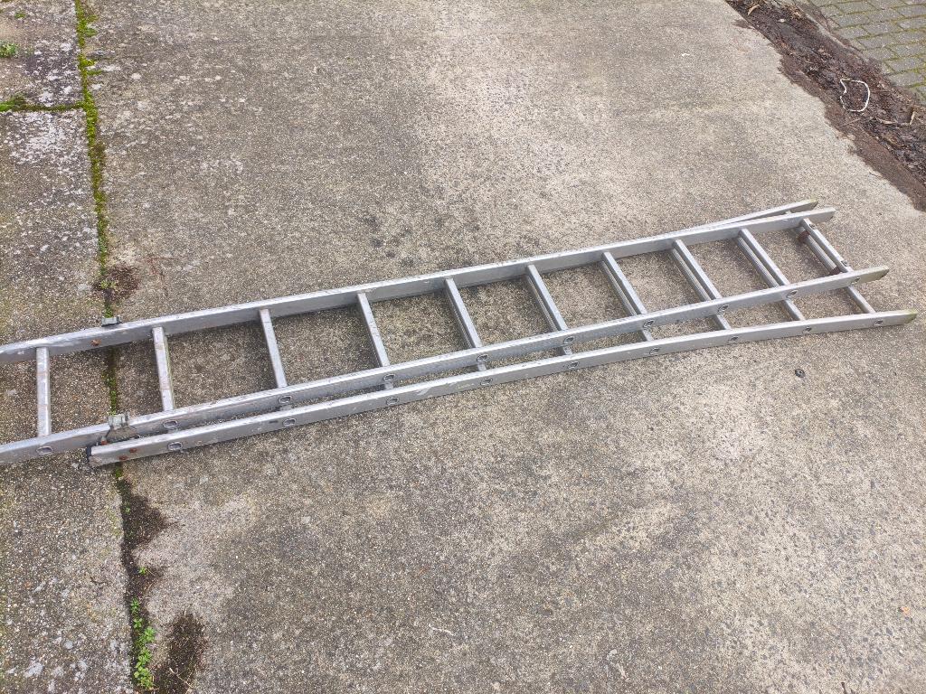 metalen ladder, Ophalen of Verzenden, Ladder