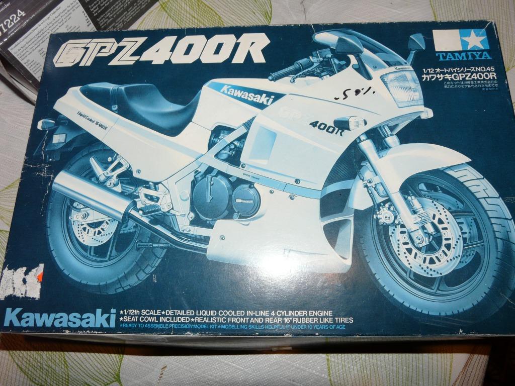 KAWASAKI GPZ 400R 1/12 TAMIYA, Neuf, Plus grand que 1:32, Autres types, Tamiya