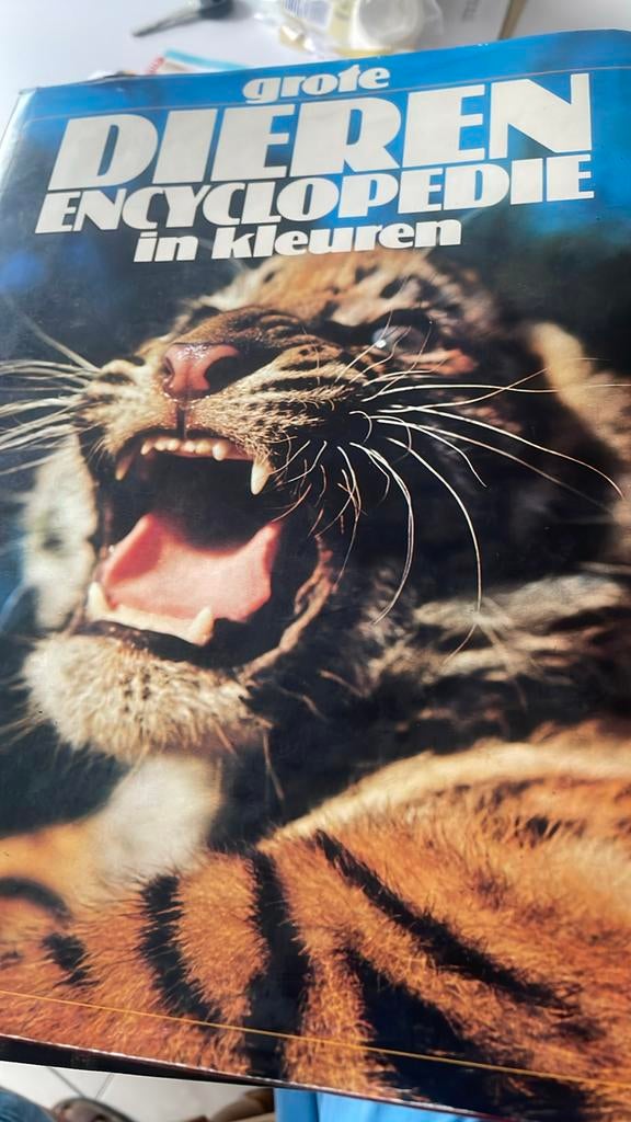 Grote dierenencyclopedie  in kleuren., Boeken, Ophalen of Verzenden
