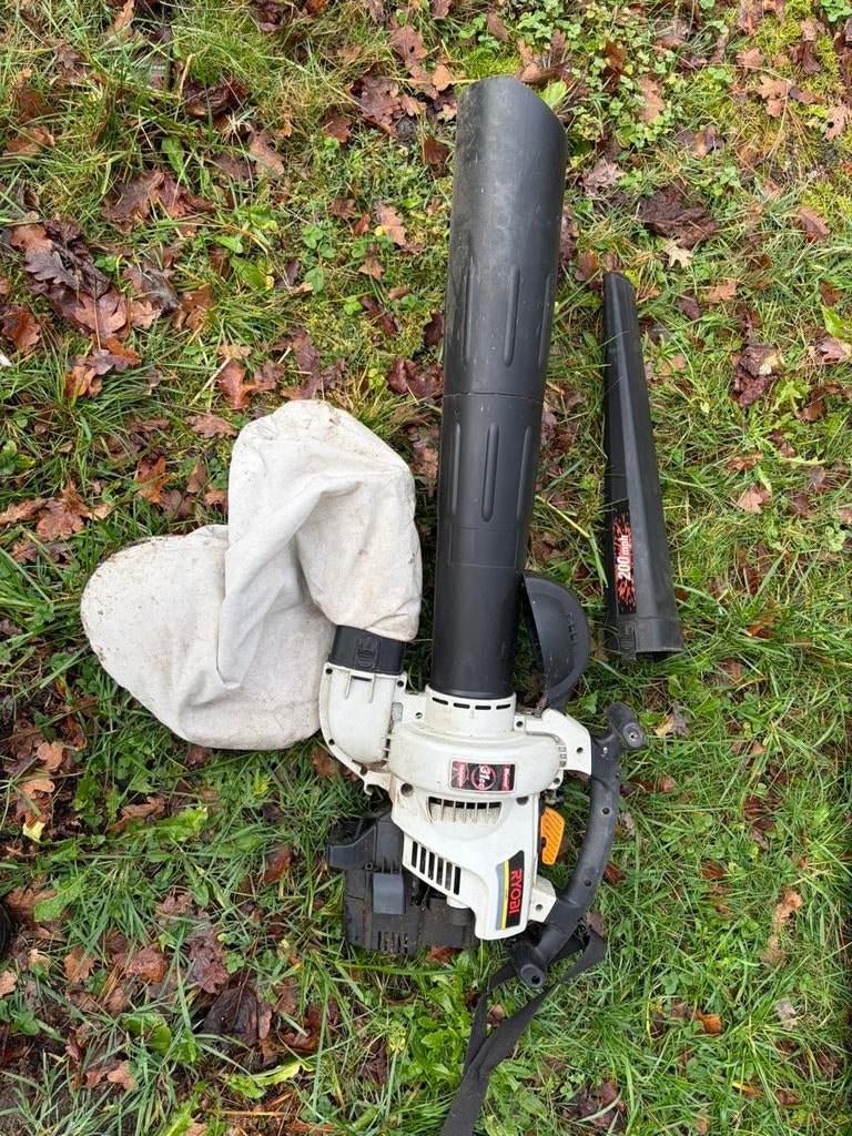 Bladblazer/ tuinzuiger, Ophalen, Benzine, Gebruikt, Met opvangzak