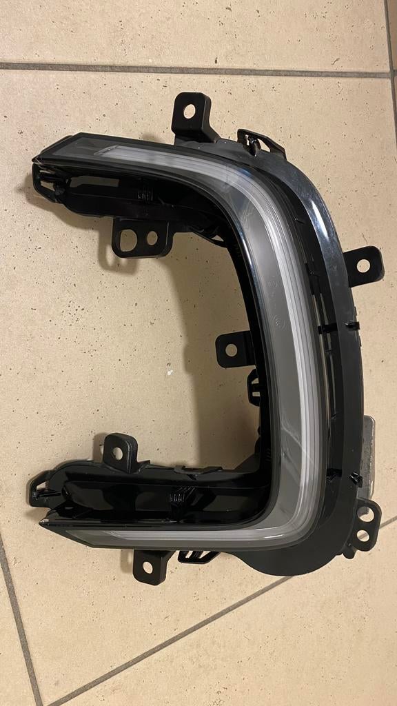 VW E-UP! UP 12E LIFT 19-23 DRL LED RECHTS IN BUMPER VOOR, EU, Motoren, Ophalen