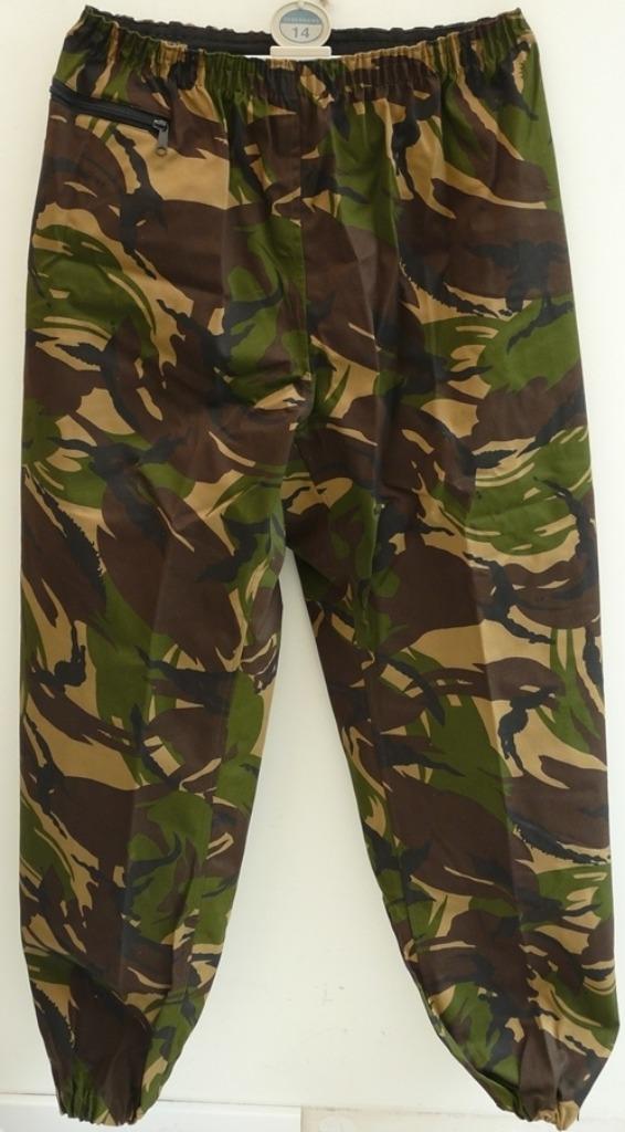 Broek Natweer GVT M93 Woodland, maat 8595/9000, KL, 1990.(1), Enlèvement ou Envoi, Armée de terre, Vêtements ou Chaussures