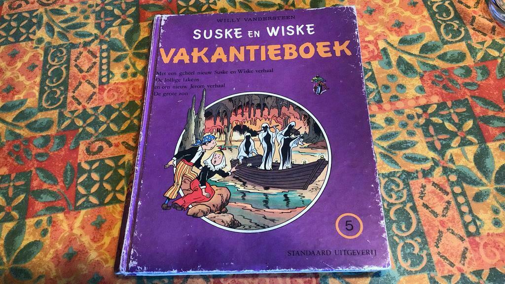 Suske en Wiske vakantieboek (r), Gelezen, Willy Vandersteen, Eén stripboek, Ophalen of Verzenden