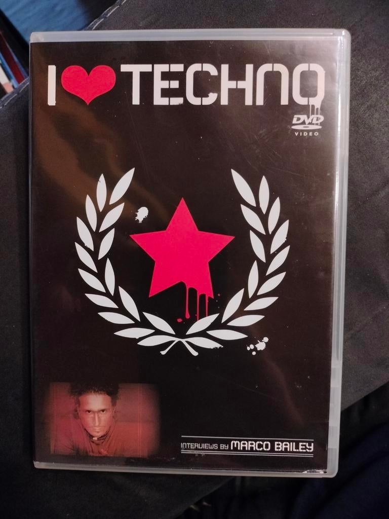 DVD i love techno 2003, Enlèvement ou Envoi, Comme neuf
