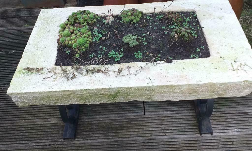 tuinbeeld - plantenbak, Pierre, 30 à 60 cm, Enlèvement, Utilisé