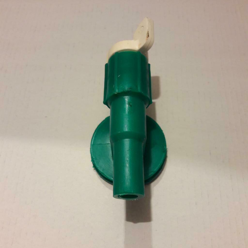 Robinet en pvc 8mm, px : 2€, Enlèvement ou Envoi, Comme neuf