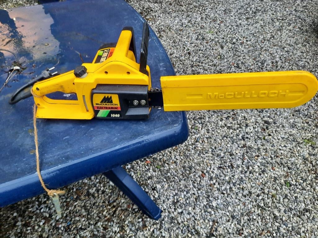 16 inch elektrische kettingzaag, Gebruikt