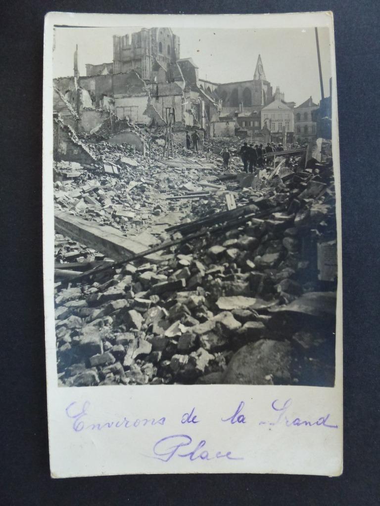 oude prentkaart foto Environs de la grande Place Leuven, Verzamelen, Verzenden, Voor 1920, Gelopen, Stad of Dorp