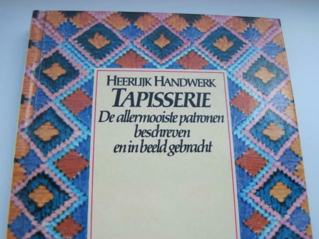 boekje : heerlijk handwerk Tapisserie, Ophalen of Verzenden, Zo goed als nieuw