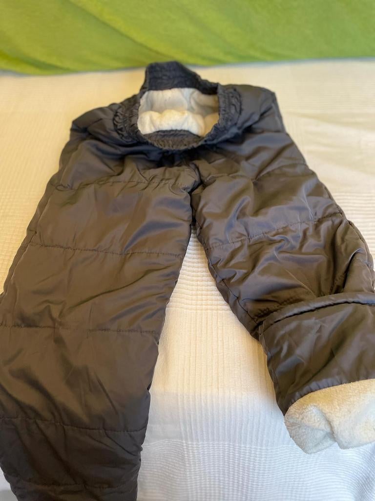 Grijze skibroek van 7 jaar oud, Ophalen