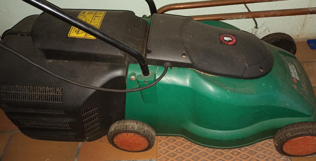 grasmaaier black en decker, Tuin en Terras, Grasmaaiers, Ophalen, Gebruikt, Elektrische grasmaaier, Opvangbak
