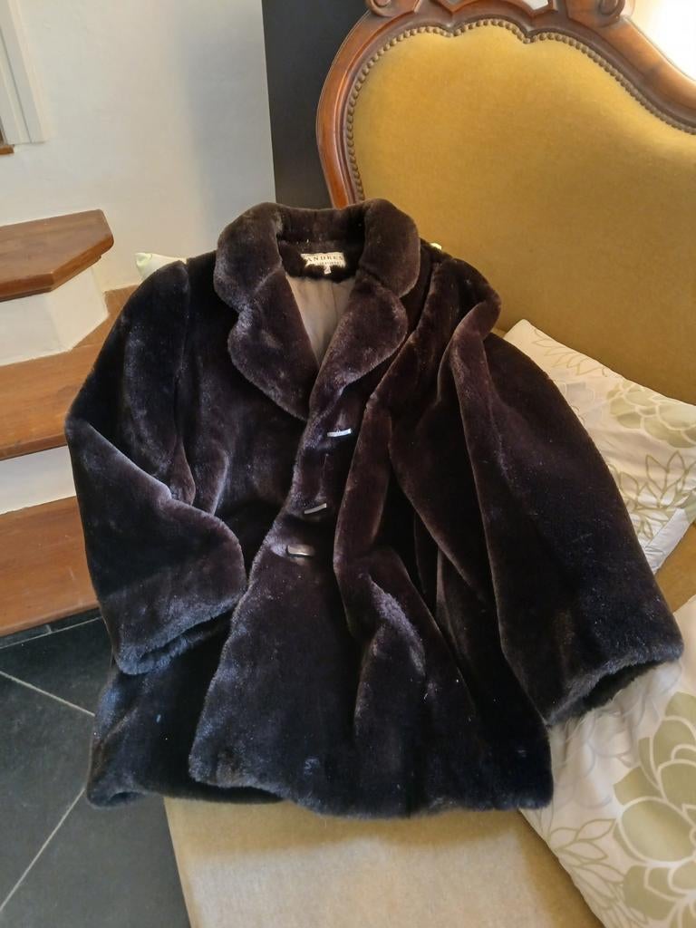 ZGAN Prachtige comfortabele faux fur Made in Belgium, Kleding | Dames, Maat 38/40 (M), Bruin, ANDRES INTERNATIONAL, Ophalen of Verzenden