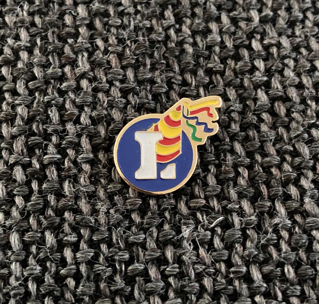 PIN - E. LECLERC, Collections, Envoi, Utilisé, Autres sujets/thèmes, Insigne ou Pin's