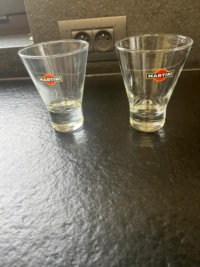 2 x martini glazen, Ophalen, Gebruikt