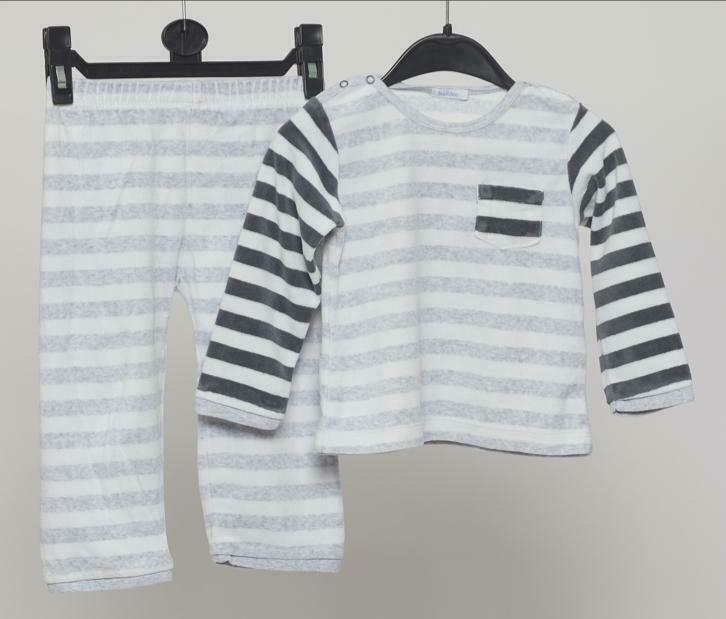 Pyjama boutchou 24 mois