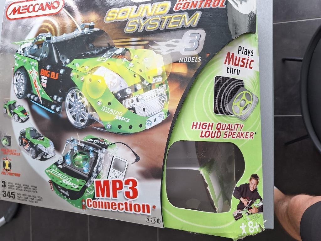 meccano tuning auto met mp3 geluidspeler, Hobby en Vrije tijd, Ophalen of Verzenden, Zo goed als nieuw, Auto