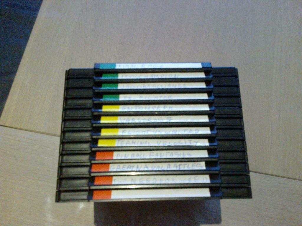 cd rekje voor 12 cds, Kunststof, Gebruikt, Minder dan 25 discs, Ophalen of Verzenden