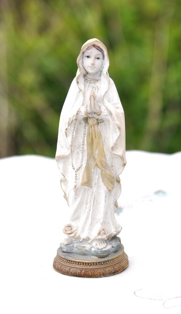 vierge aux mains jointes en resine, Enlèvement ou Envoi
