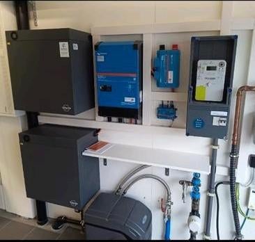 Nee u hebt geen nieuwe omvormer nodig voor uw thuisbatterij, Overige typen, Nieuw, Ophalen of Verzenden, Info@energietechnieken.com