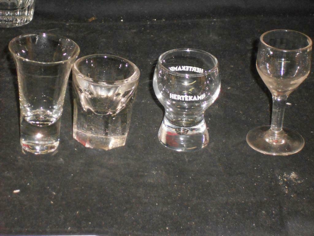 Glazen.Verres.Hertekamp.Mangaroca, Verzamelen, Ophalen of Verzenden, Gebruikt, Glas of Glazen, Overige merken
