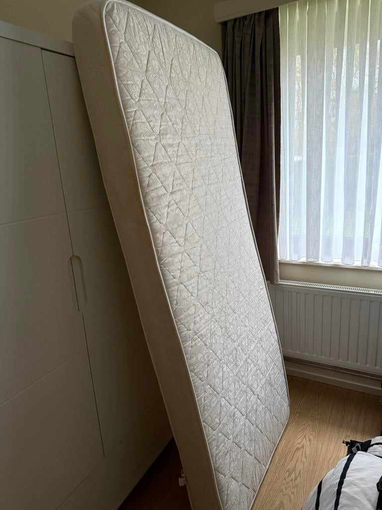 Matelas childhome, Huis en Inrichting, Slaapkamer | Matrassen en Bedbodems, Ophalen, Gebruikt, Matras