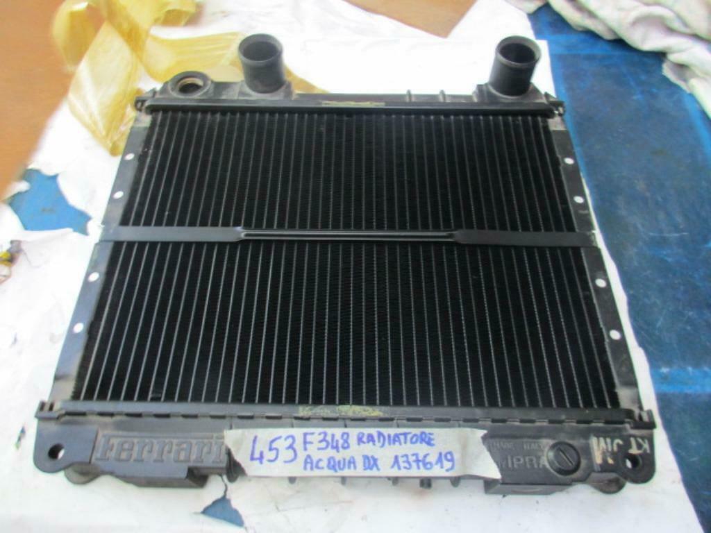 Radiateur droit pour Ferrari 348, Autos : Pièces & Accessoires, Enlèvement ou Envoi, Utilisé, Ferrari