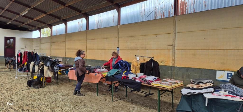 Tout type d'équipement pour chevaux., Enlèvement