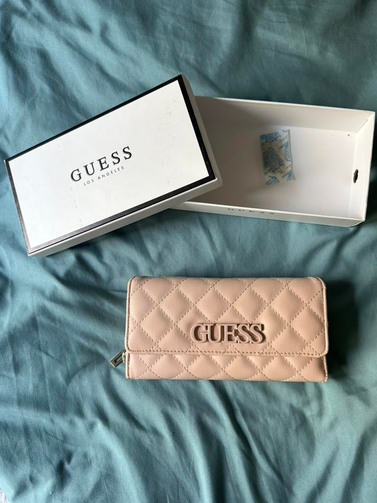 Portemonnee Guess groot, Ophalen, Zo goed als nieuw, Roze, Guess