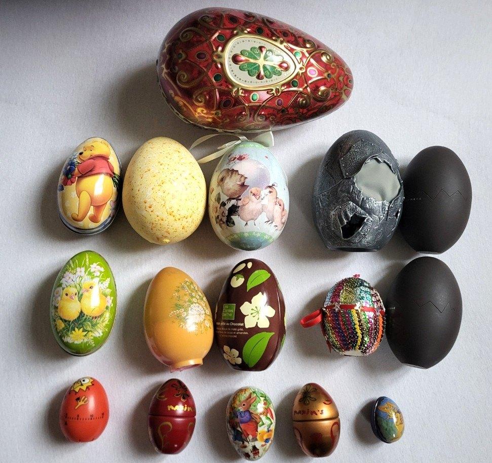 16 oeufs, boites, métal, carton, divers, Collections, Enlèvement ou Envoi, Utilisé, Autre, Autres marques