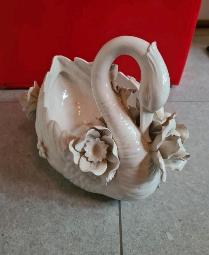 Prachtige Zwanen bloempot,jaren50, Ophalen of Verzenden