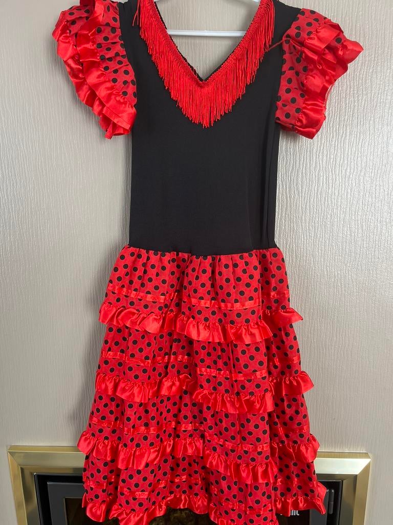 Robe/chaussures flamenco fille, Enlèvement, Porté