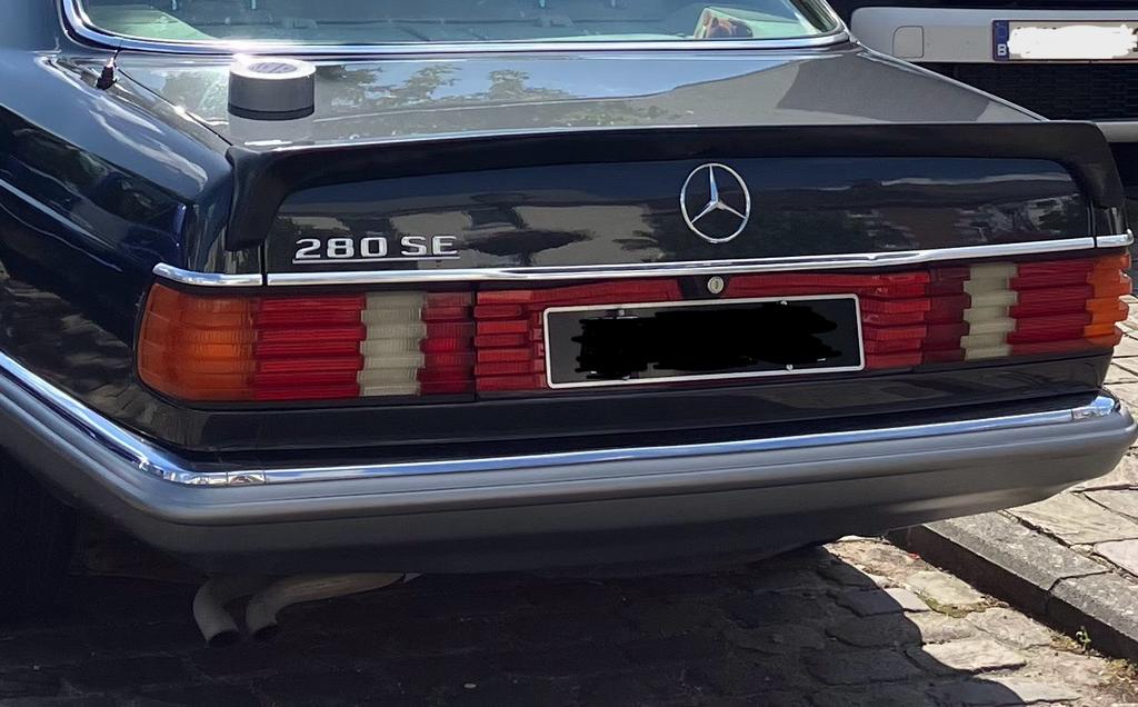 Spoiler Zender (NOS !!) Mercedes W126 gloednieuw in doos!, Ophalen of Verzenden, Nieuw, Mercedes-Benz