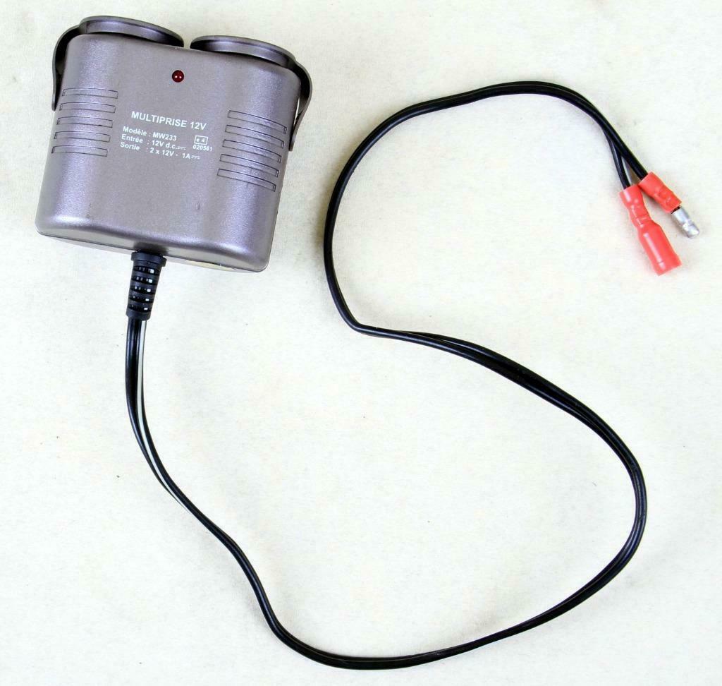 Multiprise pour voiture / caravane - 12V en saillie avec voy, Enlèvement ou Envoi, Utilisé