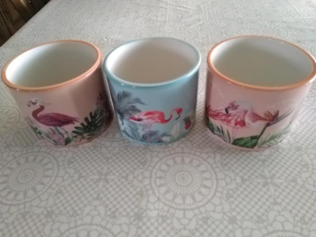 Bloempotten, Tuin en Terras, Ophalen, Steen, Binnen, Zo goed als nieuw