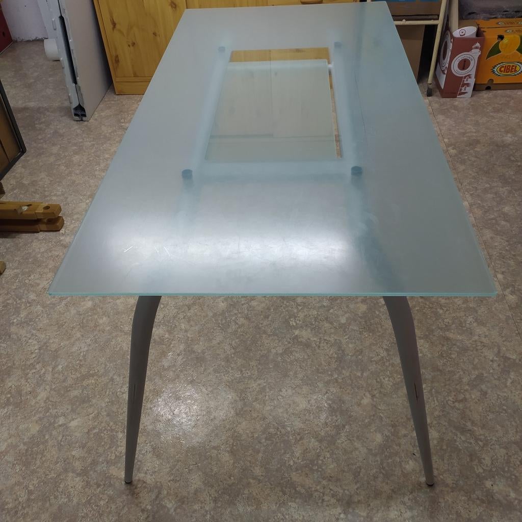 Table en verre sur pieds gris en aluminium, Enlèvement, Utilisé, Verre