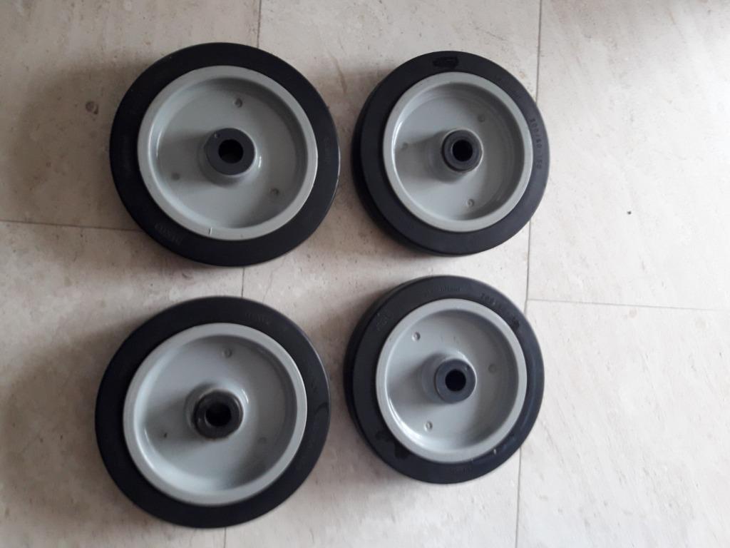 rubber wielen band, Ophalen of Verzenden, Zo goed als nieuw, TENTE