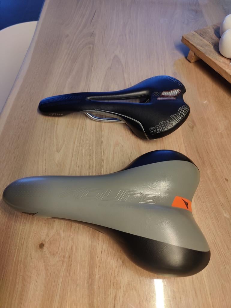 XDURO Haibike zadel, Fietsen en Brommers, Ophalen of Verzenden, Zo goed als nieuw, Zadel