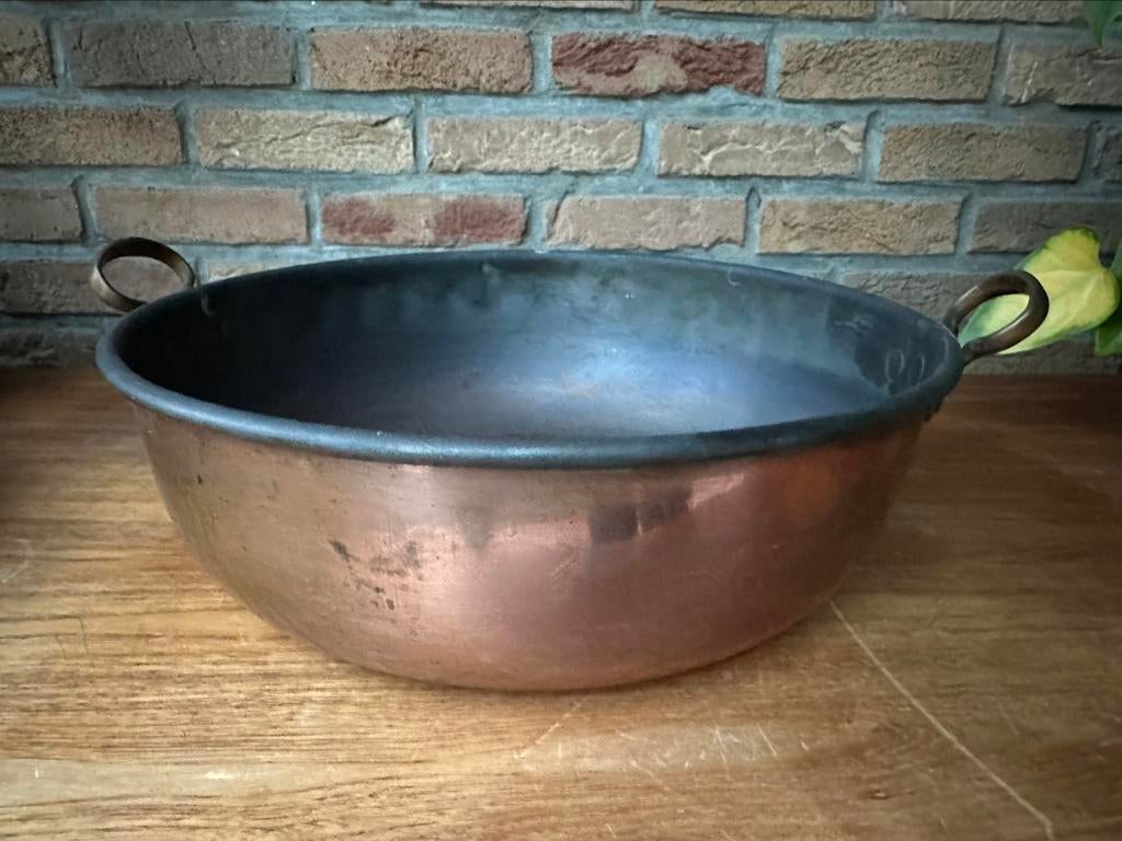 Bassine à confiture, Enlèvement, Cuivre