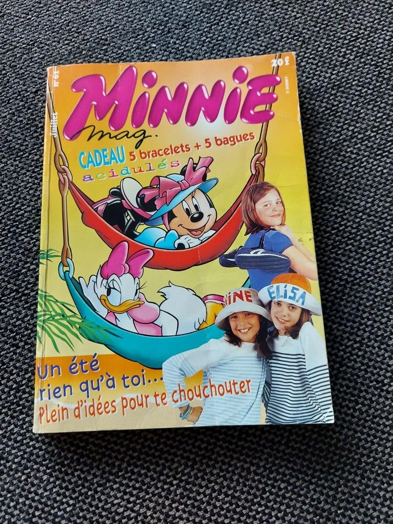 Livre BD Minnie mag 07/2000, Ophalen of Verzenden, Gelezen
