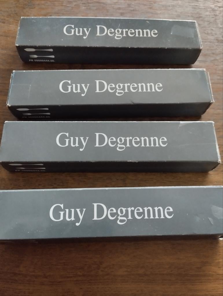 Couverts à poisson Guy Degrenne en acier inoxydable 18/10 po, Maison & Meubles, Cuisine | Couverts, Enlèvement ou Envoi