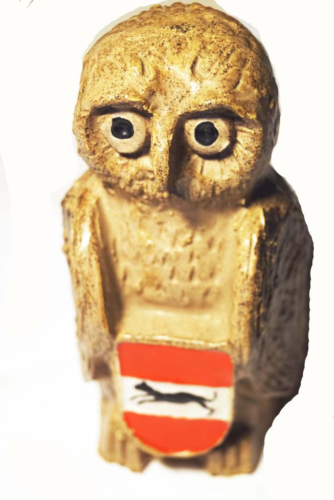 Spaarpot met schild Stad Damme - Uil(enspiegel), Verzamelen, Spaarpotten, Ophalen of Verzenden, Zo goed als nieuw, Steen, Aardewerk of Keramiek
