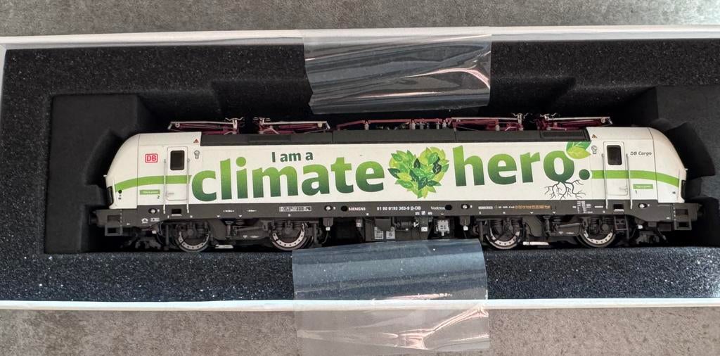 LS Models climate hero vectron (DC), Ophalen, Zo goed als nieuw, Locomotief