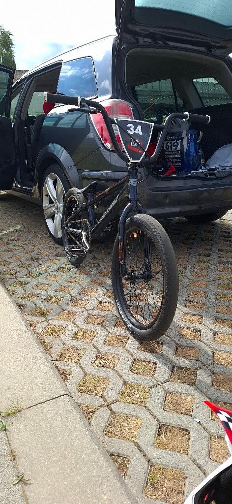 2024 meybo clipper pro 22/proxxl, Fietsen en Brommers, Ophalen, 16 tot 20 inch, Meybo, V-brakes