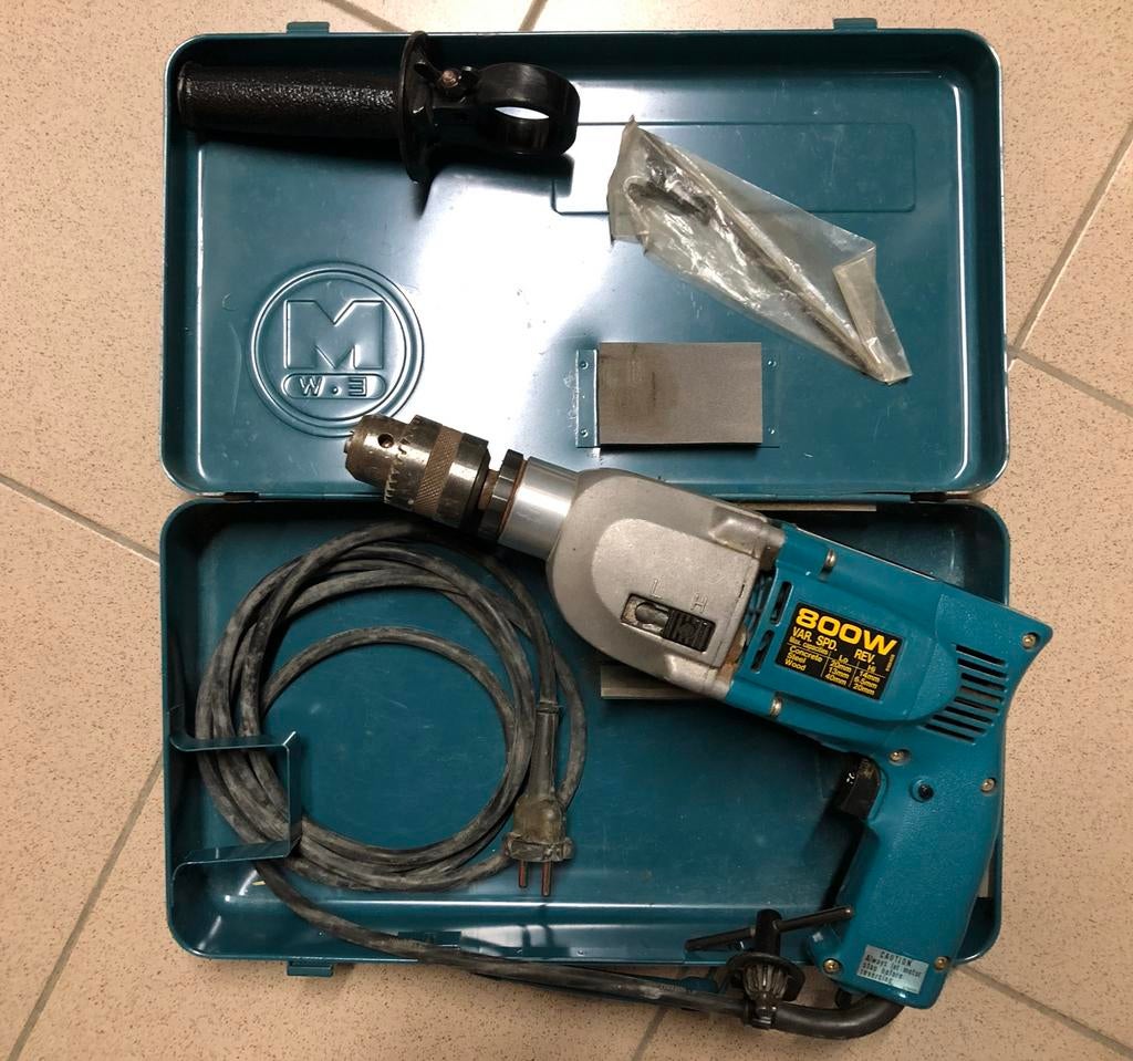 PERCEUSE MAKITA, 600 watts ou plus, Enlèvement ou Envoi, Utilisé, Vitesse variable