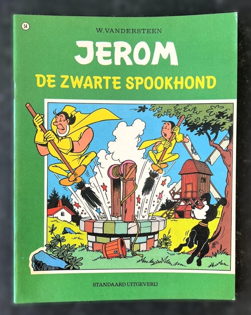 Jerom nr. 54 - De zwarte spookhond + 2 stickers, Boeken, Willy Vandersteen, Eén stripboek, Ophalen of Verzenden, Zo goed als nieuw
