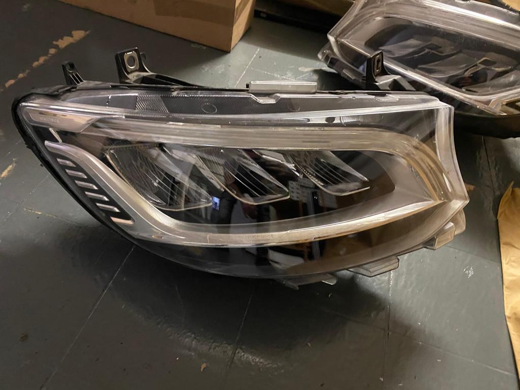 Mercedes koplamp A9109065800, Ophalen