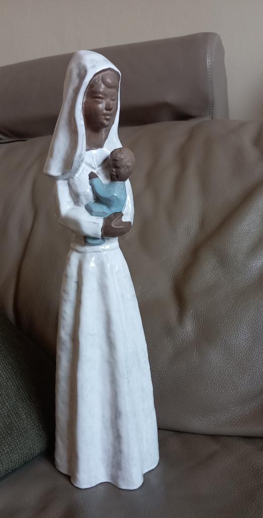Keramiek Paul Sersté Maria met kind, Enlèvement