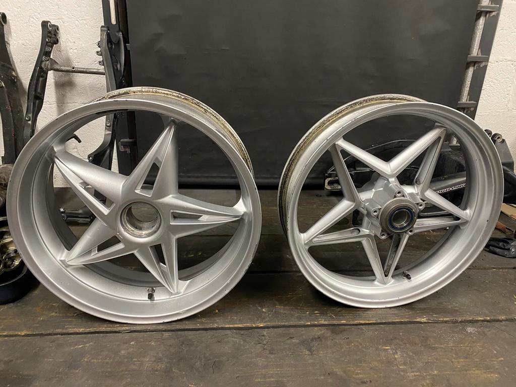 Jante avant +arrière mv agusta, Motos