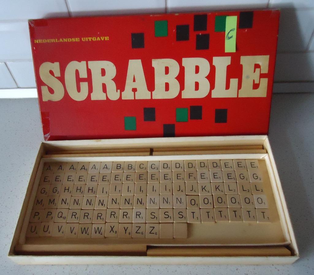 Vintage "Scrabble" van Sio in prima staat !, Hobby en Vrije tijd, Een of twee spelers, Ophalen of Verzenden, Gebruikt, Sio
